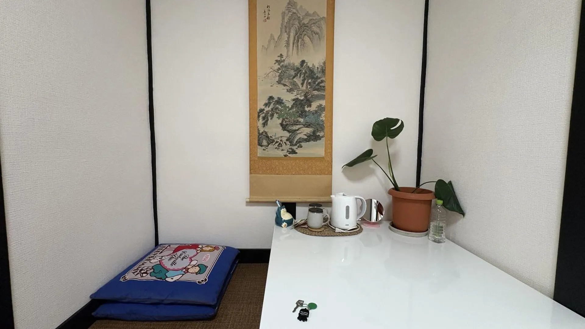 Autumn Leaves Villa 102 Kyoto Apartment